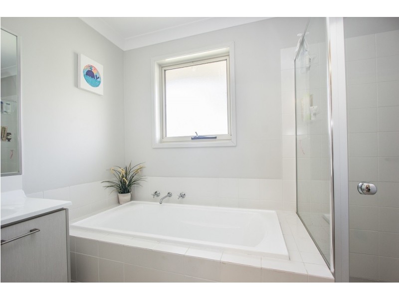 2/19 Parkwood Road, Holsworthy NSW 2173