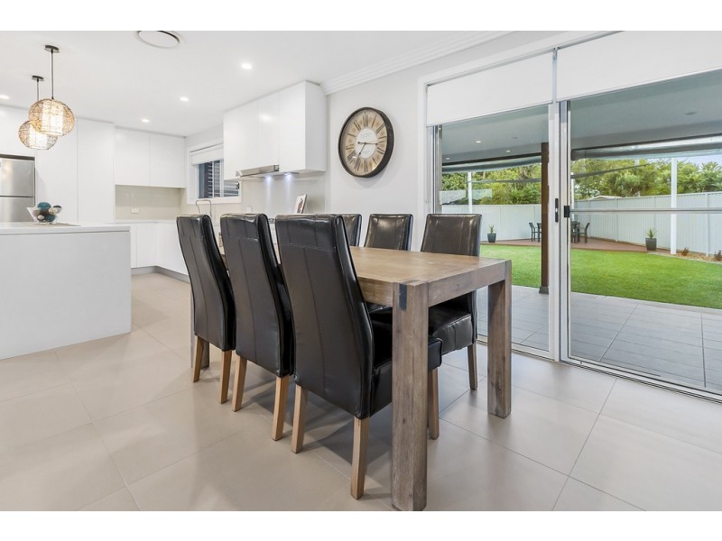 26 Edgecombe Avenue, Moorebank NSW 2170