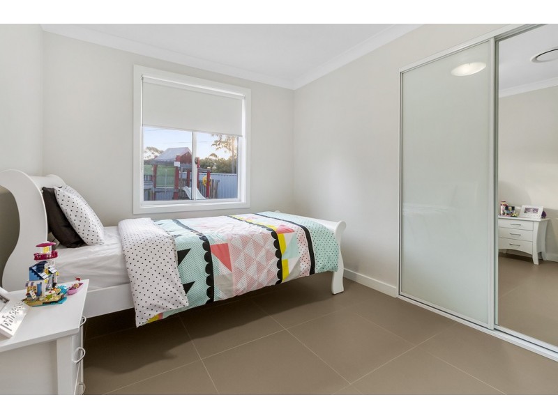 26 Edgecombe Avenue, Moorebank NSW 2170