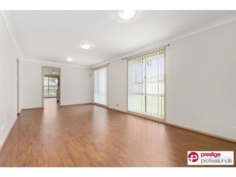 16 Eildon Court, Wattle Grove NSW 2173