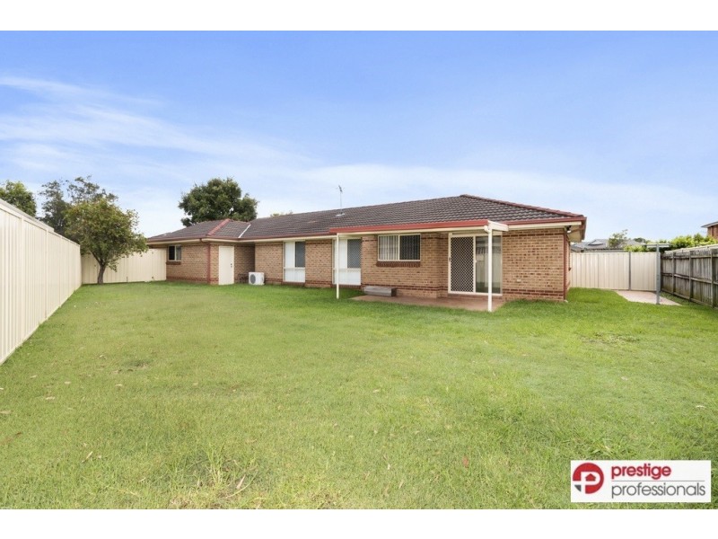 16 Eildon Court, Wattle Grove NSW 2173