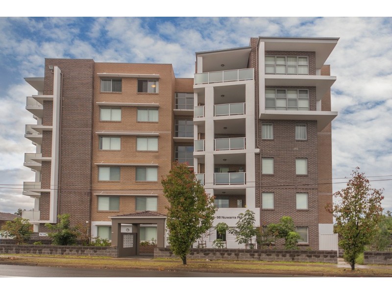 4/96-98 Nuwarra Road, Moorebank NSW 2170