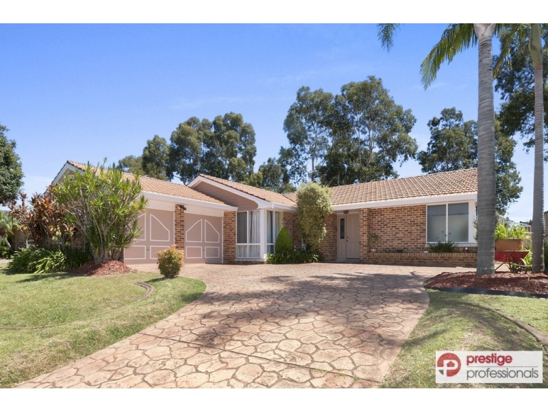 3 Tomago Court, Wattle Grove NSW 2173