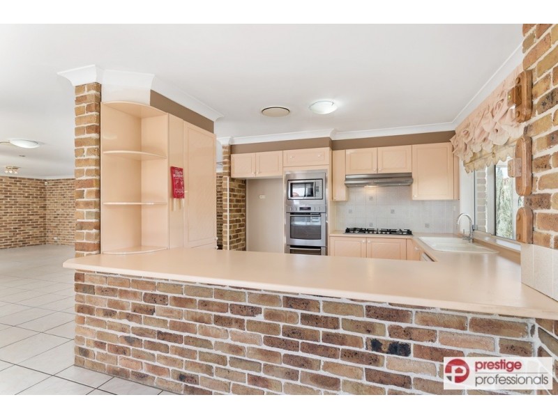 3 Tomago Court, Wattle Grove NSW 2173