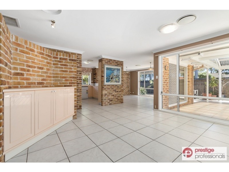 3 Tomago Court, Wattle Grove NSW 2173