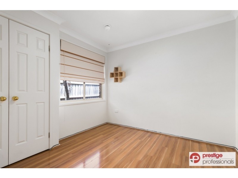 43 Daintree Drive, Wattle Grove NSW 2173