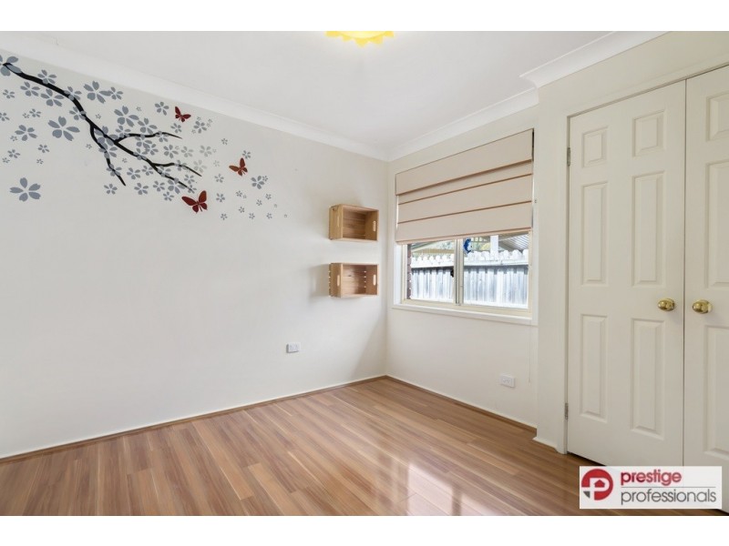 43 Daintree Drive, Wattle Grove NSW 2173