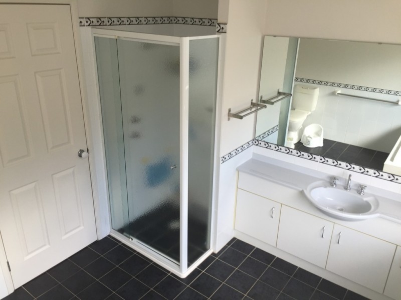 17 Sammut Crescent, Chipping Norton NSW 2170