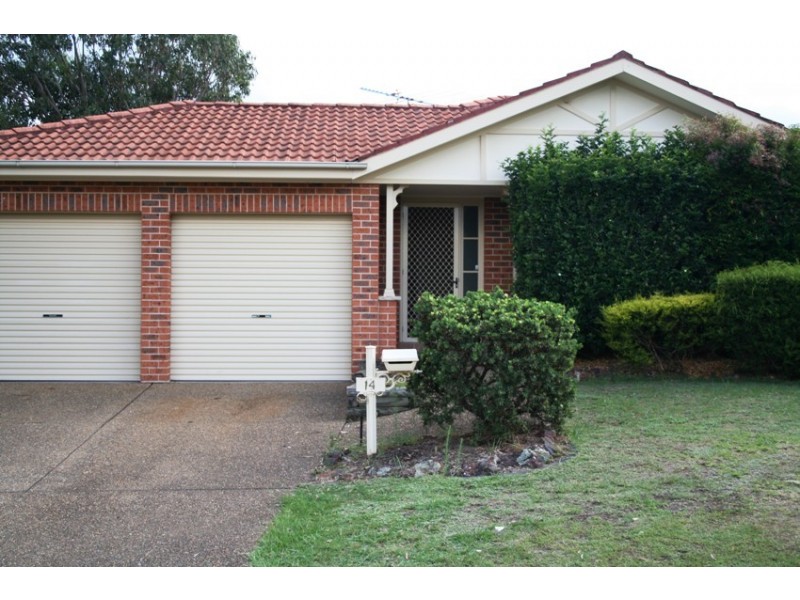 14 Kanangra Court, Wattle Grove NSW 2173
