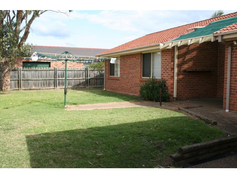 14 Kanangra Court, Wattle Grove NSW 2173