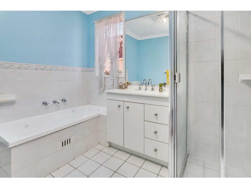 52 Blamey Road, Wattle Grove NSW 2173