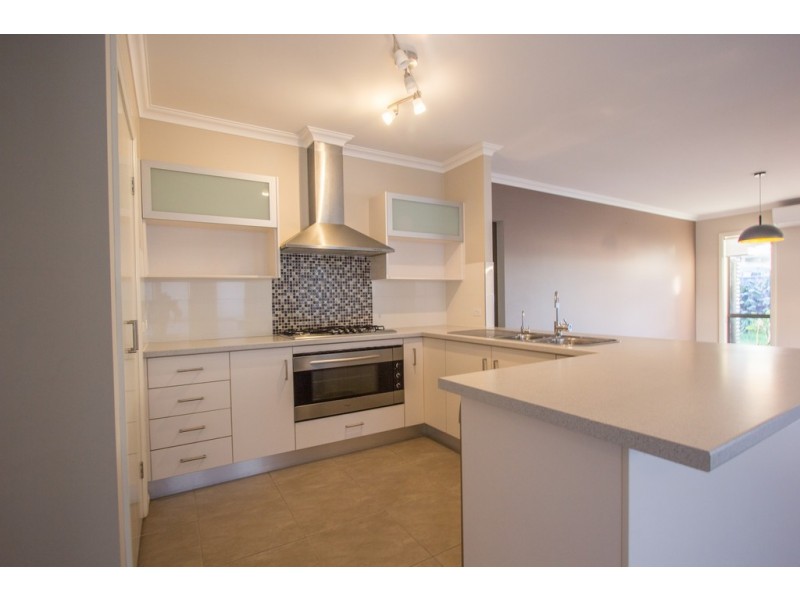 42 Bradbury Street, Moorebank NSW 2170