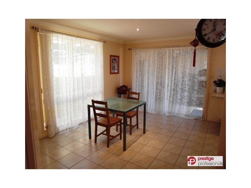 16 Jimbour Court, Wattle Grove NSW 2173
