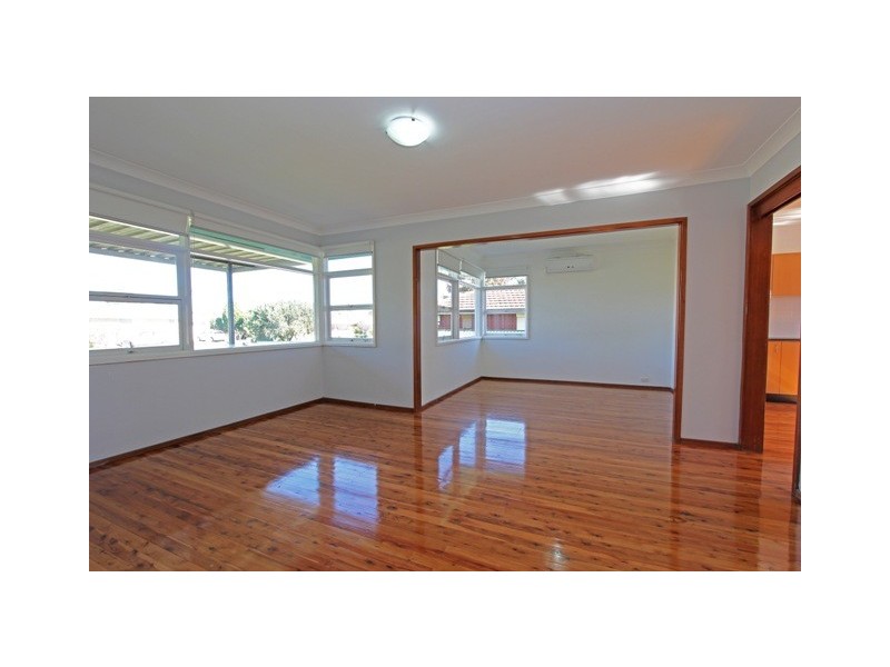 42 Lucas Avenue, Moorebank NSW 2170