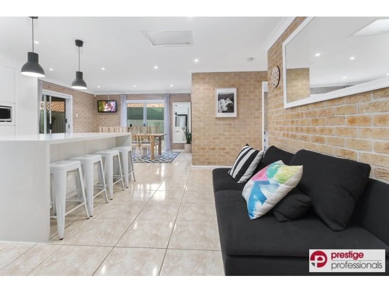 41 Lyndhurst Court, Wattle Grove NSW 2173