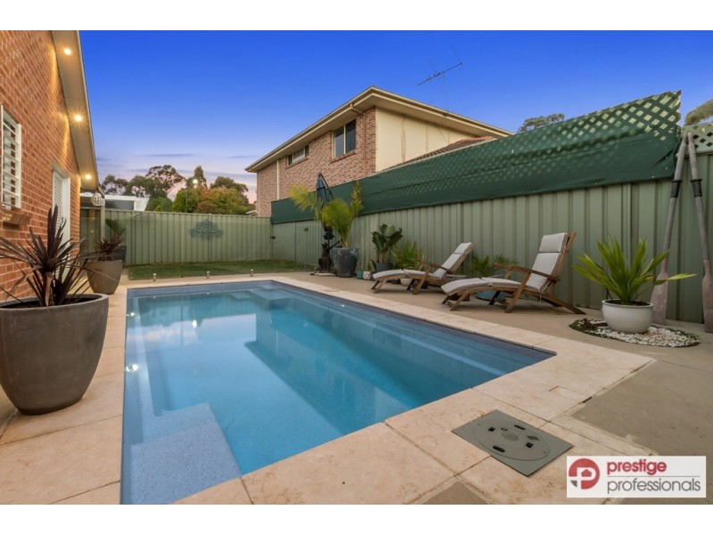 41 Lyndhurst Court, Wattle Grove NSW 2173