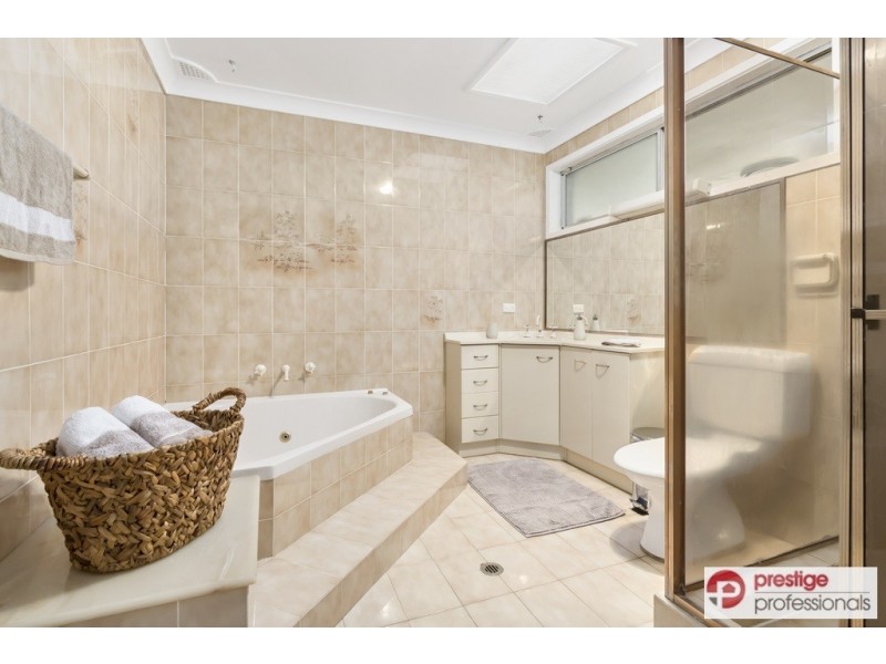 44 Clyde Avenue, Moorebank NSW 2170