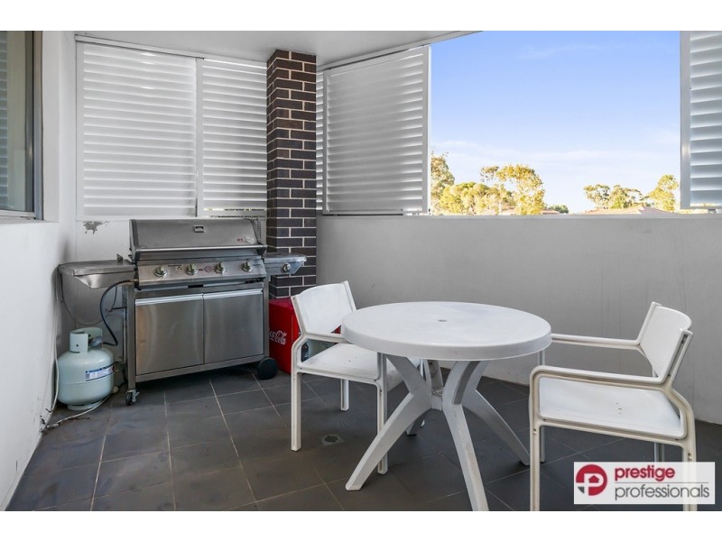 27/96-98 Nuwarra Road, Moorebank NSW 2170