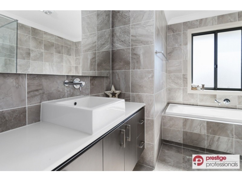 36B Franklin Road, Chipping Norton NSW 2170