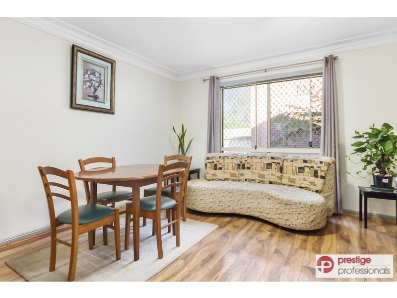7/182-184 Leacocks Lane, Casula NSW 2170
