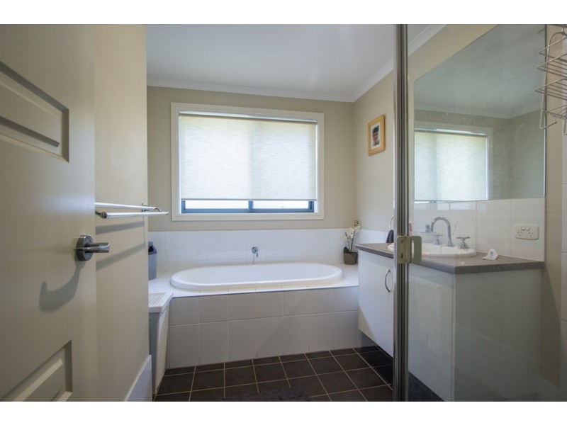 112 Nuwarra Road, Moorebank NSW 2170