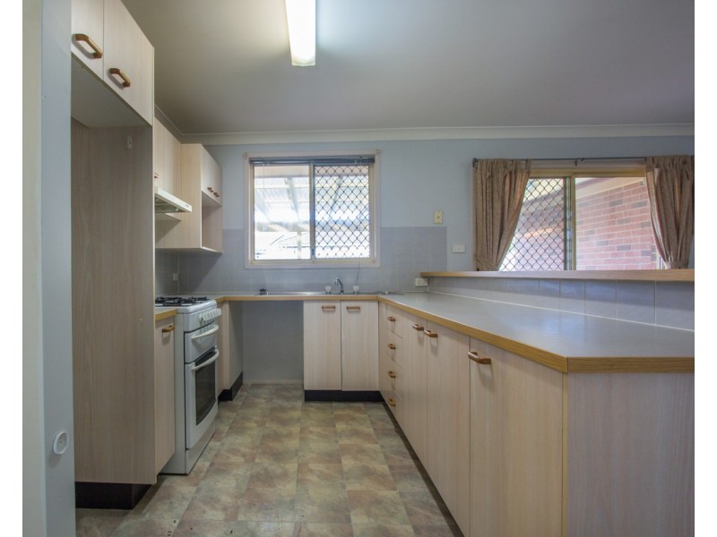 11 Claremont Court, Wattle Grove NSW 2173