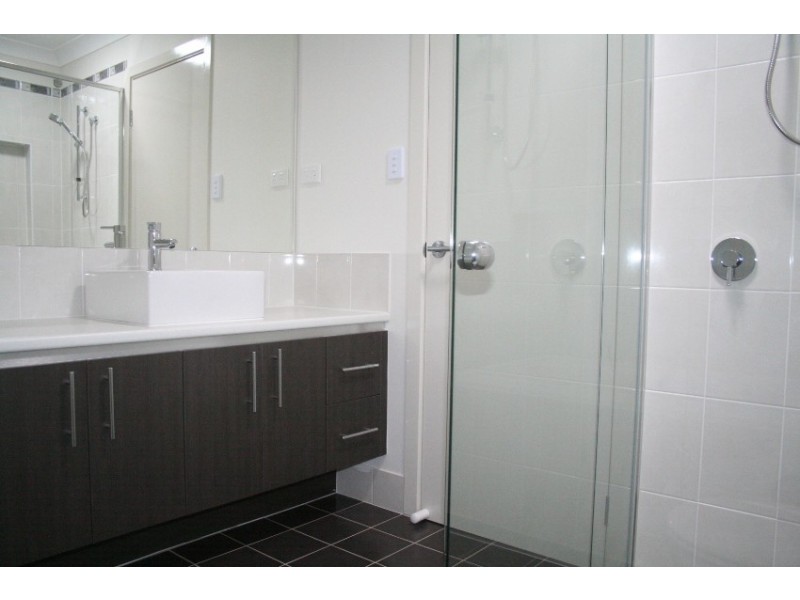 11 Turton Road, Moorebank NSW 2170