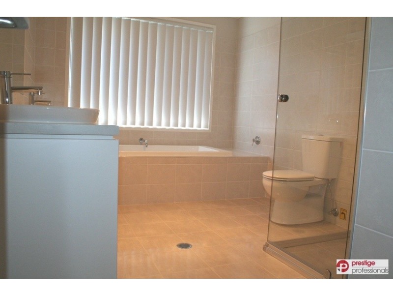 18 Christiansen Boulevard, Moorebank NSW 2170