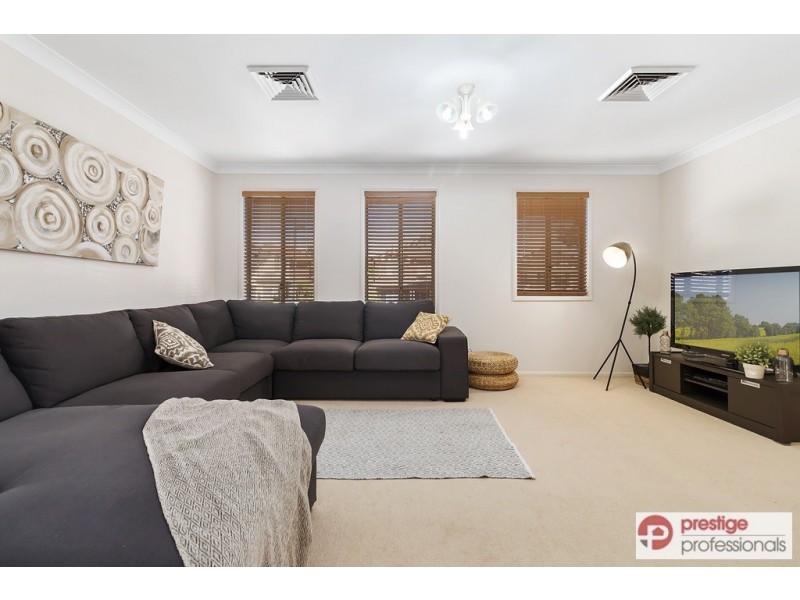3 Scribbly Gum Court, Voyager Point NSW 2172