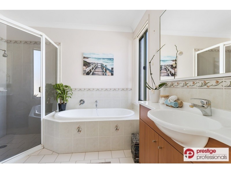 3 Scribbly Gum Court, Voyager Point NSW 2172