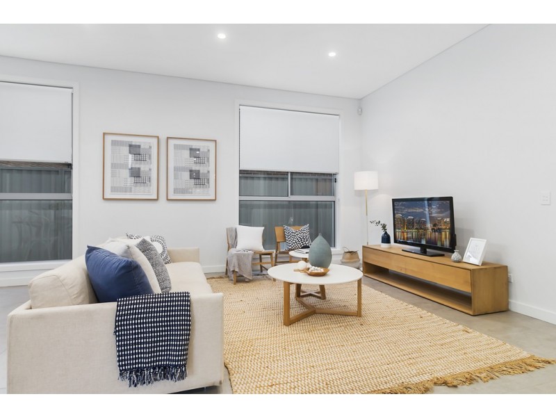 81B Stewart Avenue, Hammondville NSW 2170