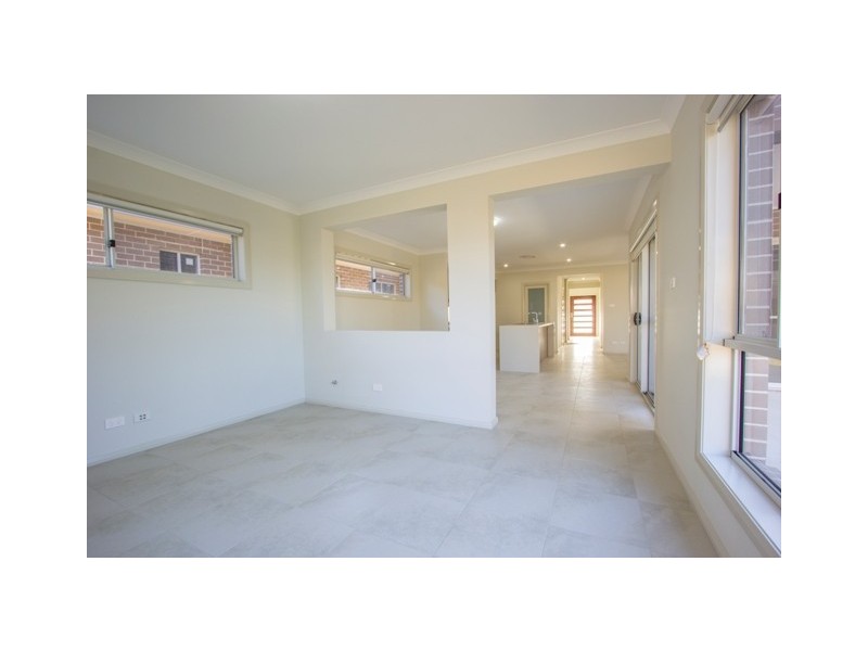 77 Travers Street, Moorebank NSW 2170