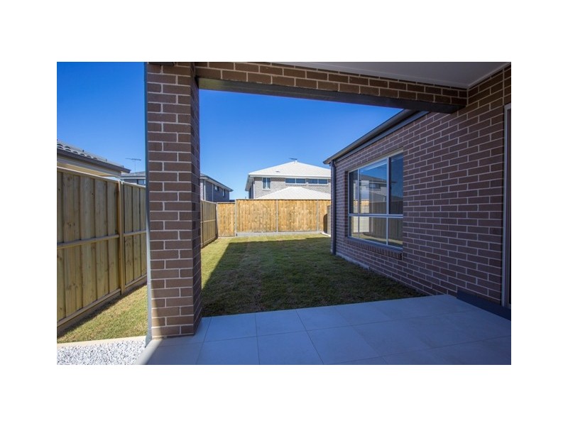 77 Travers Street, Moorebank NSW 2170