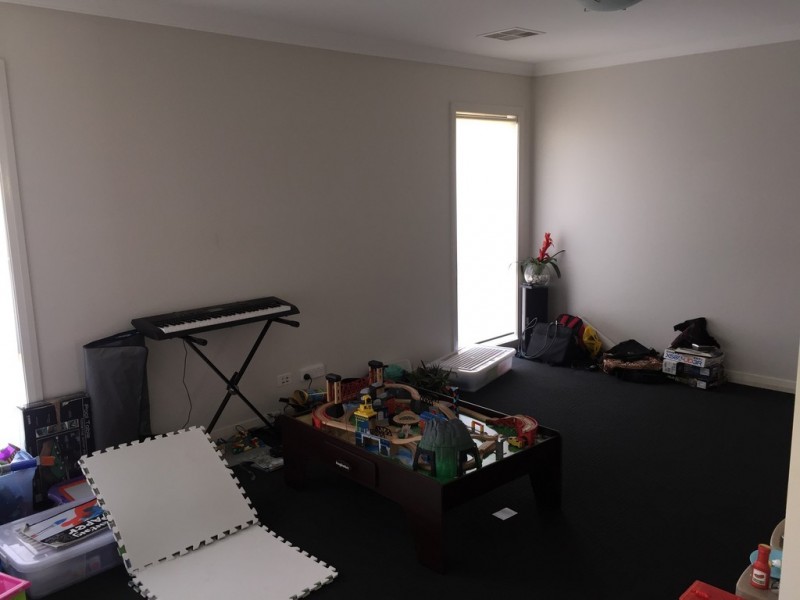 11 Bakewell Road, Moorebank NSW 2170