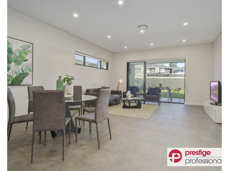 42B Derna Road, Holsworthy NSW 2173