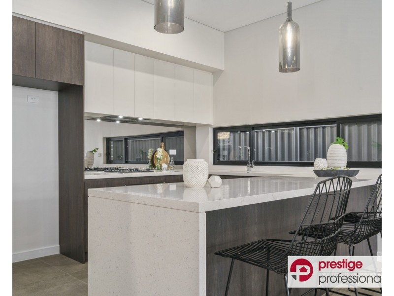 42B Derna Road, Holsworthy NSW 2173