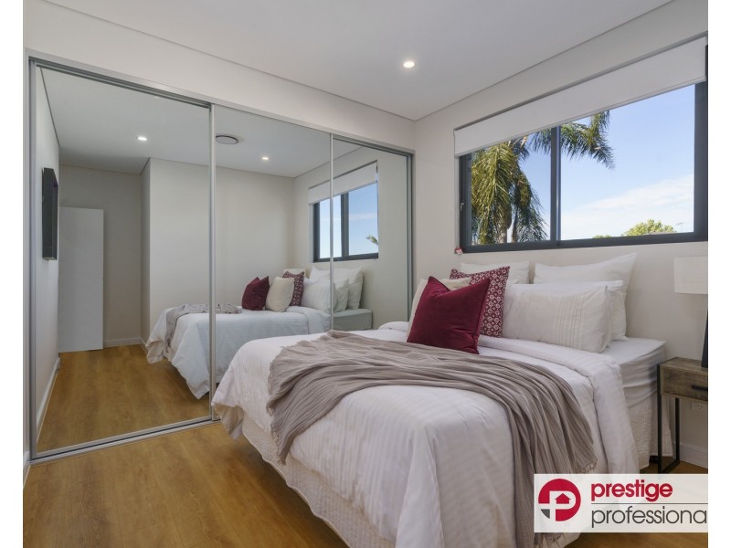 42B Derna Road, Holsworthy NSW 2173