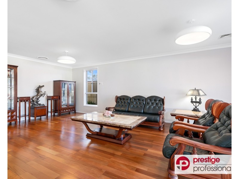 13 Wattle Grove Drive, Wattle Grove NSW 2173