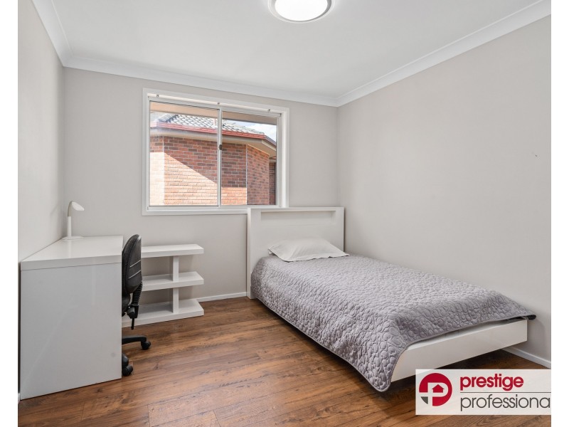 13 Wattle Grove Drive, Wattle Grove NSW 2173