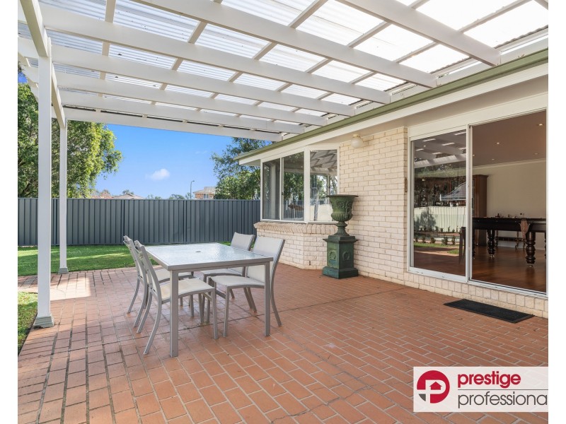 13 Wattle Grove Drive, Wattle Grove NSW 2173