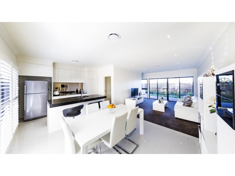 81 Grace Crs, Kellyville NSW 2155