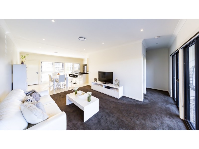 81 Grace Crs, Kellyville NSW 2155