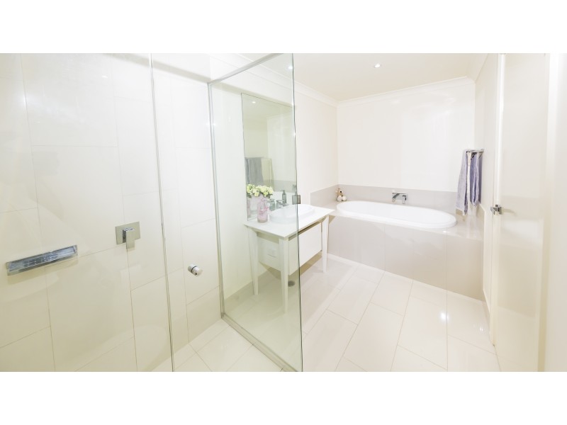 81 Grace Crs, Kellyville NSW 2155