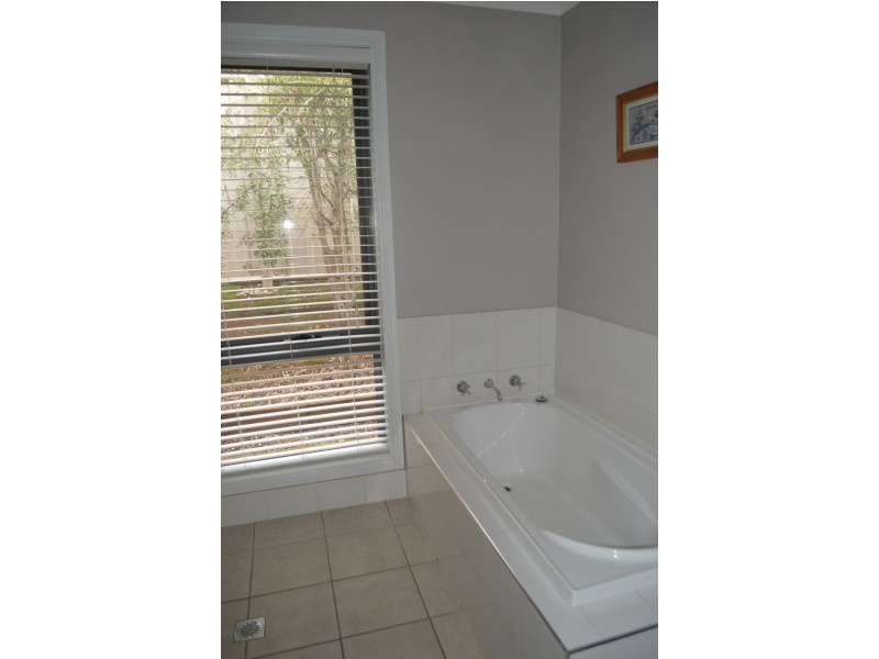 26 Mortimer Terrace, Wodonga VIC 3690