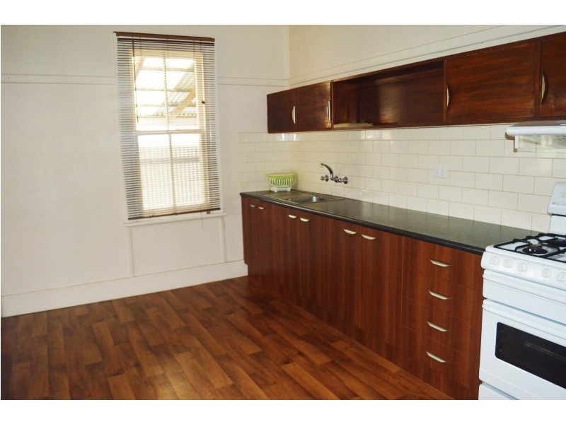 403 Kiewa Street, Albury NSW 2640