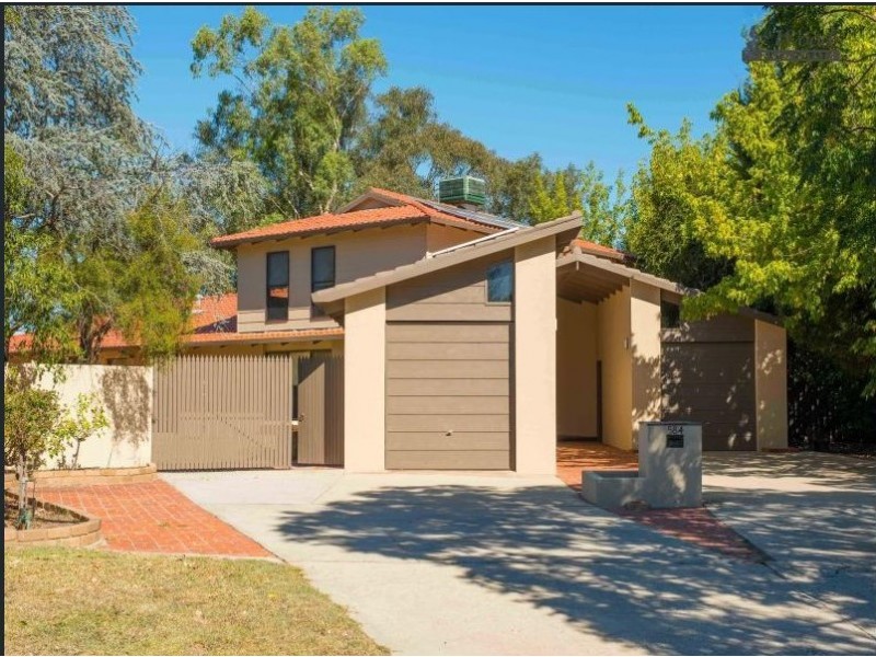 584 zago court, Lavington NSW 2641