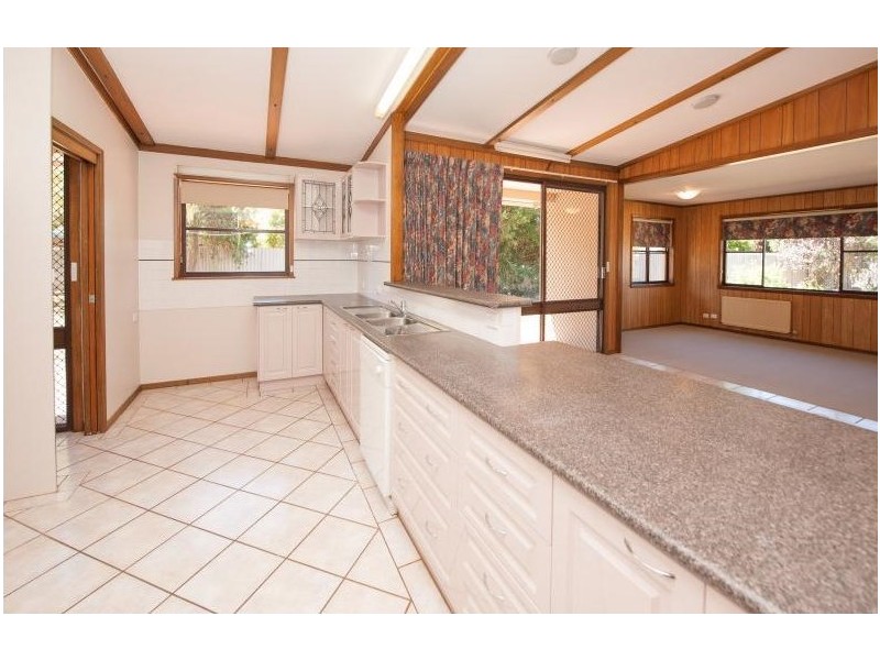 584 zago court, Lavington NSW 2641