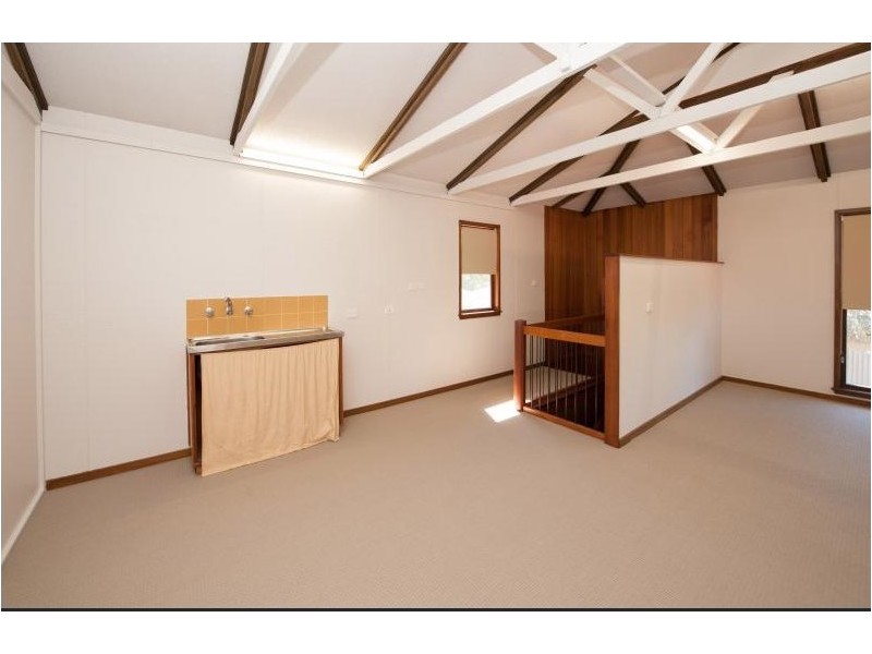 584 zago court, Lavington NSW 2641