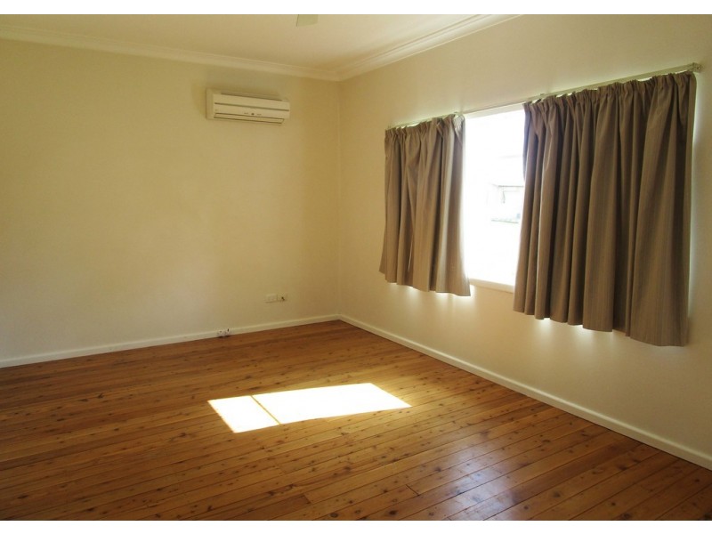 522 Kotthoff Street, Lavington NSW 2641
