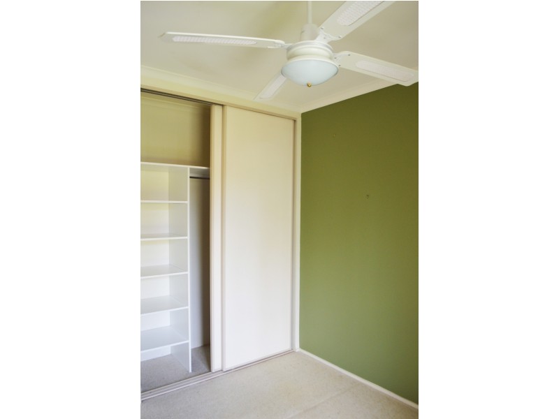 2/419 Prune Street, Lavington NSW 2641